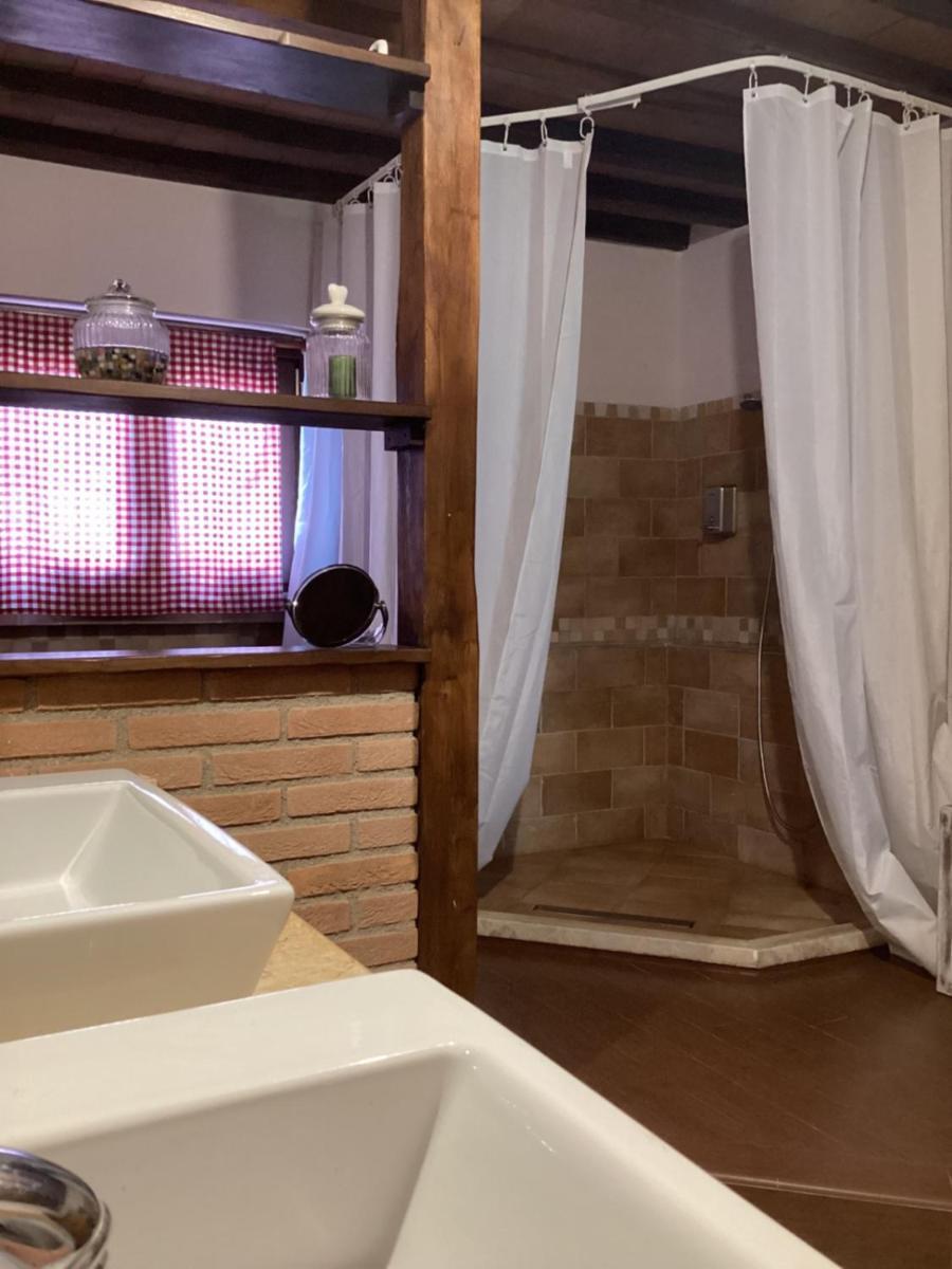 La Vecchia Stalla B&B Narni Luaran gambar