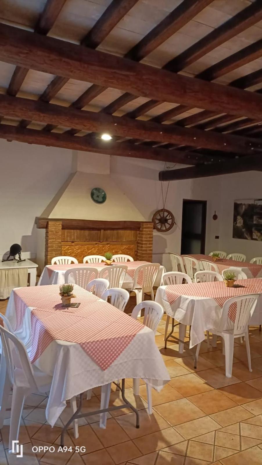 La Vecchia Stalla B&B Narni Luaran gambar