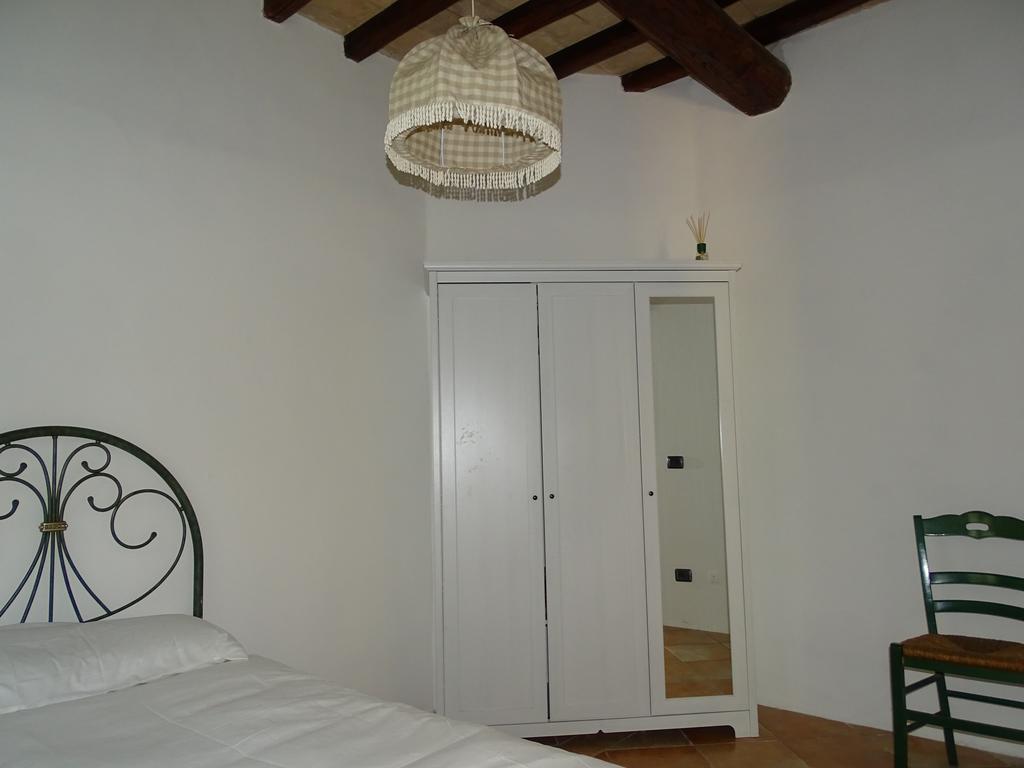 La Vecchia Stalla B&B Narni Luaran gambar