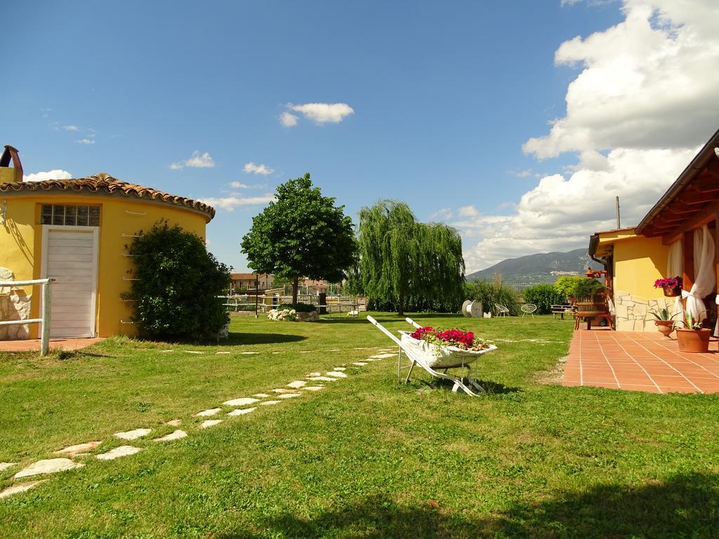 La Vecchia Stalla B&B Narni Luaran gambar