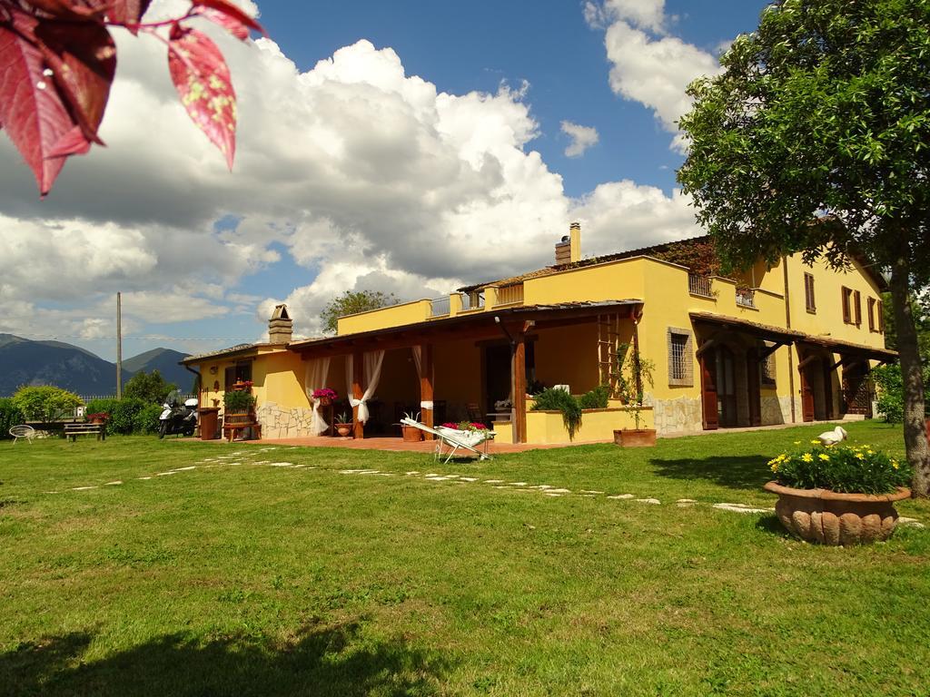 La Vecchia Stalla B&B Narni Luaran gambar